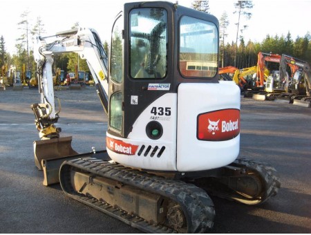 BOBCAT 435 ZHS