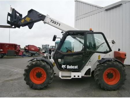 BOBCAT T3571